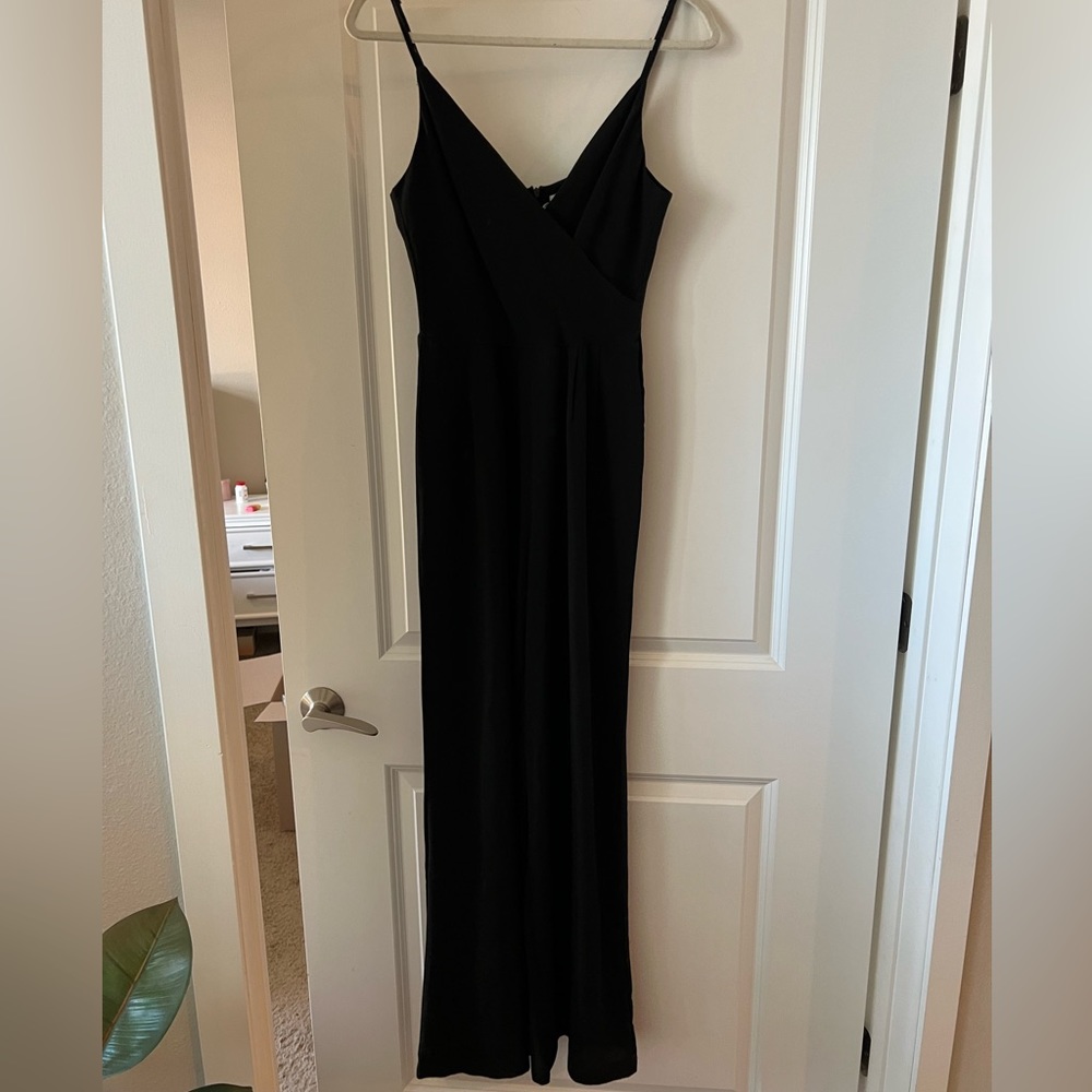 Henry Small Black Adjustable straps jumpsuit